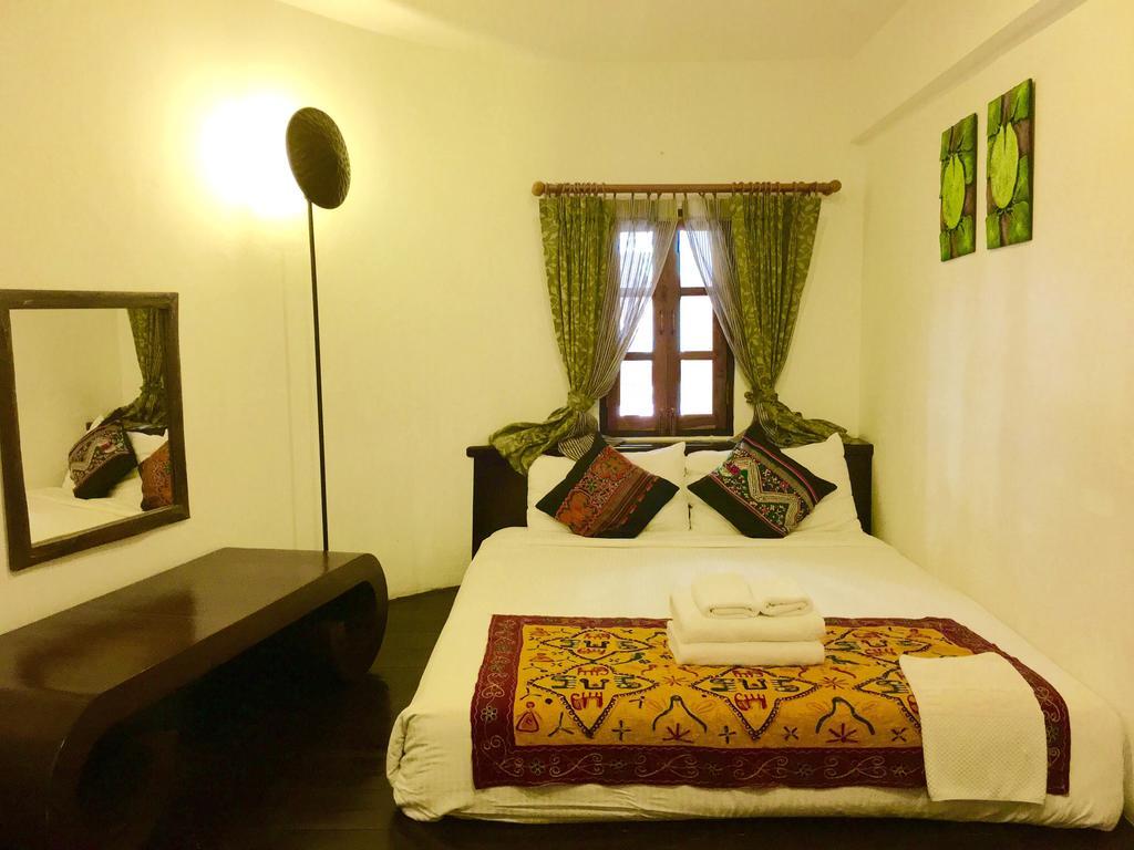 Come Chiangmai Lanna Boutique House Bed & Breakfast Chiang Mai Room photo